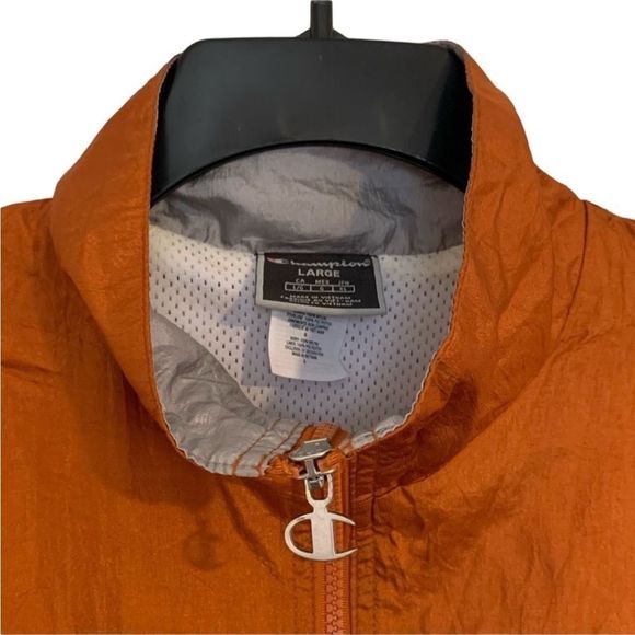 Champion lightweight jacket windbreaker - Picture 5 of 11